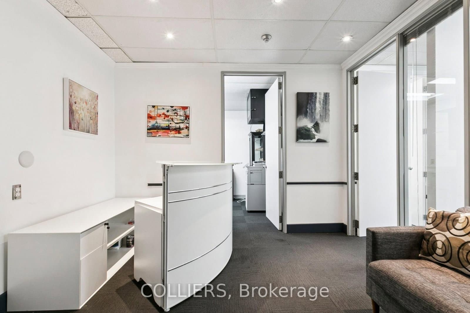 120 Carlton Street, Unit 415 - Image 4