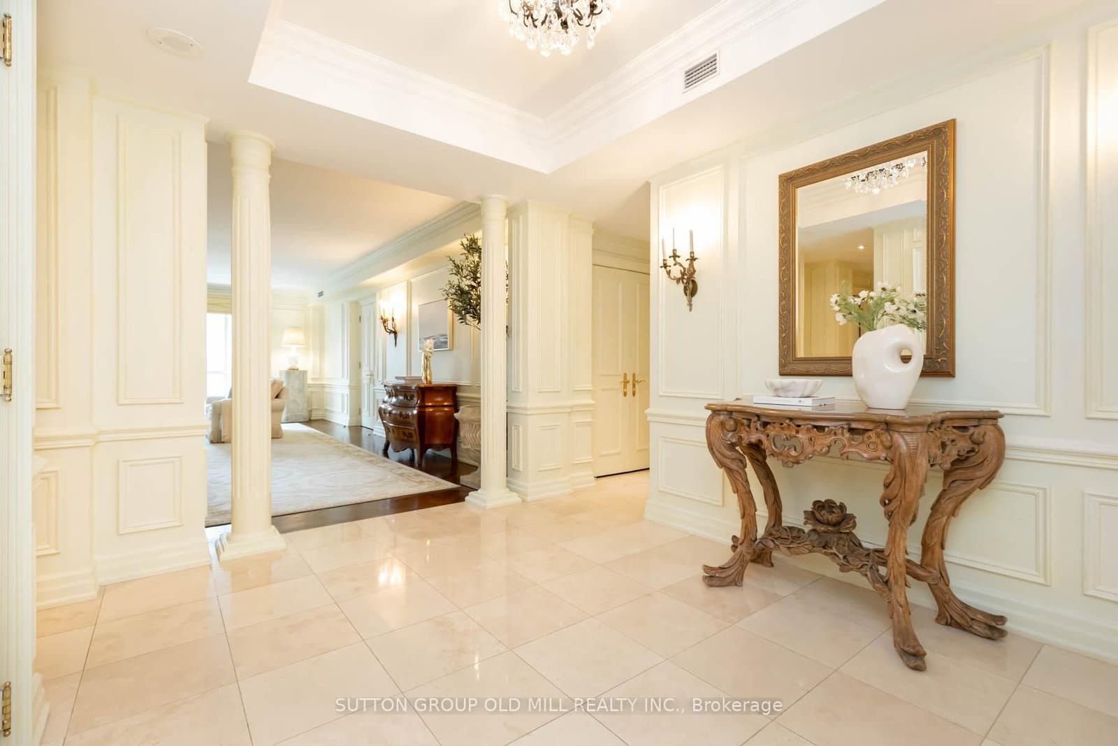 38 Avenue Road, Unit 700 - Image 2