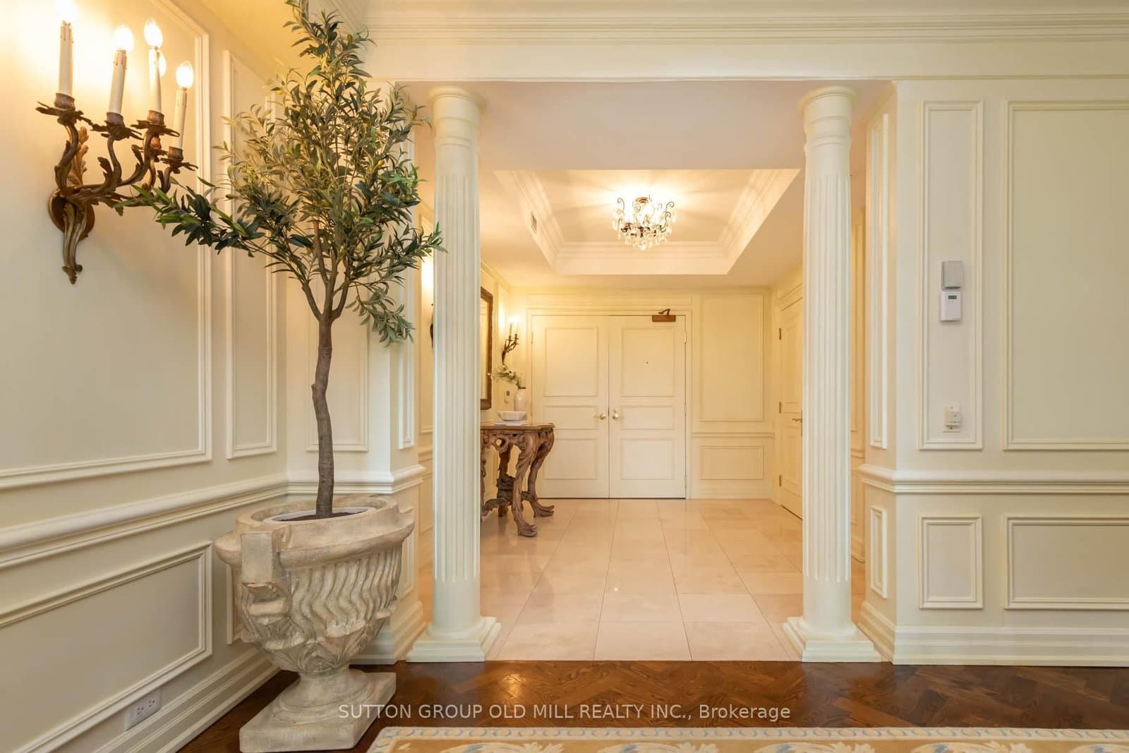 38 Avenue Road, Unit 700 - Image 3