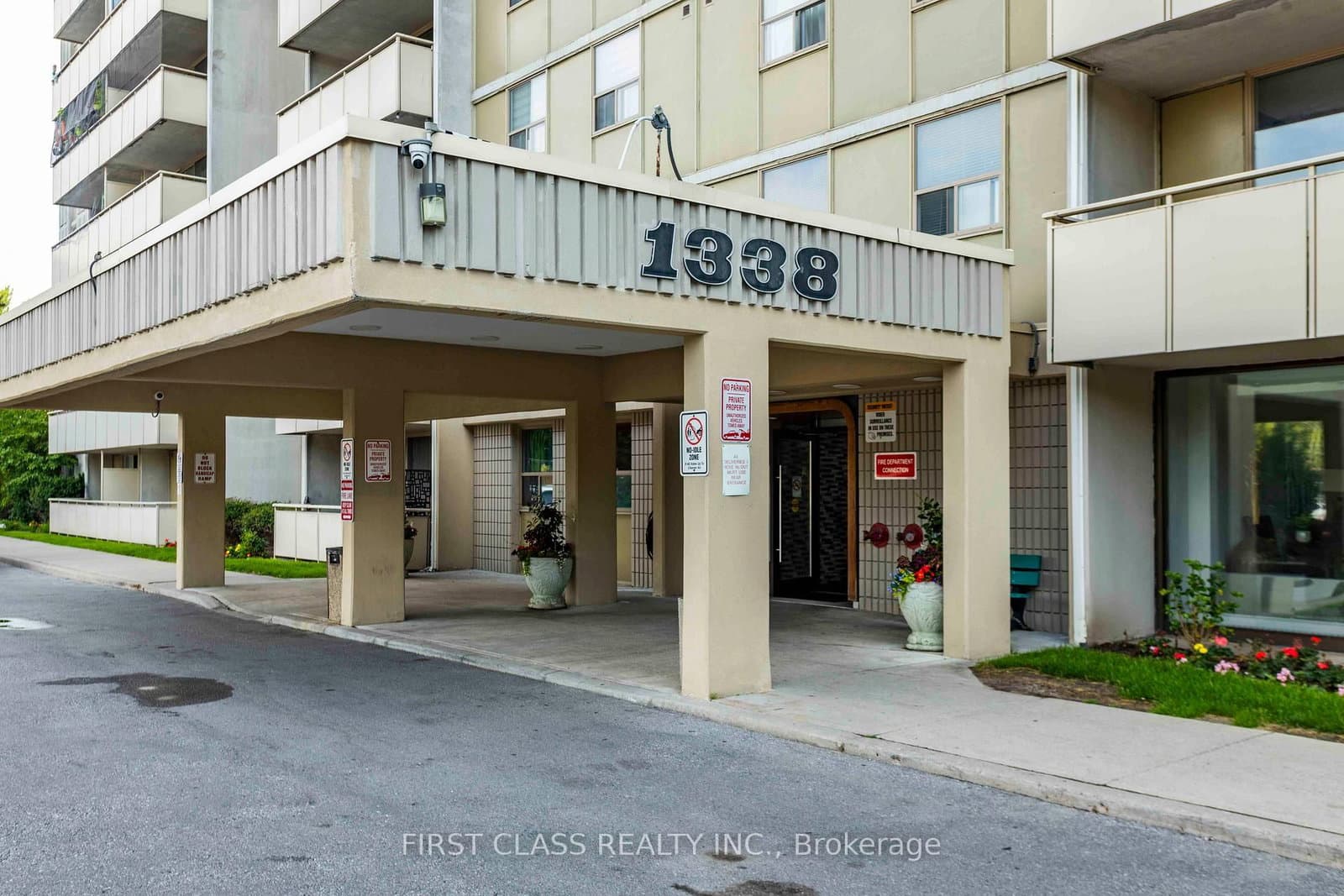 1338 York Mills Road, Unit 711 - Image 2