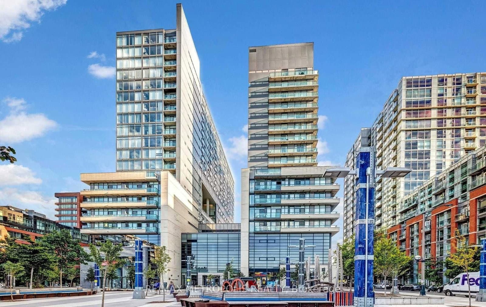 36 Lisgar Street, Unit 712E - Image 1
