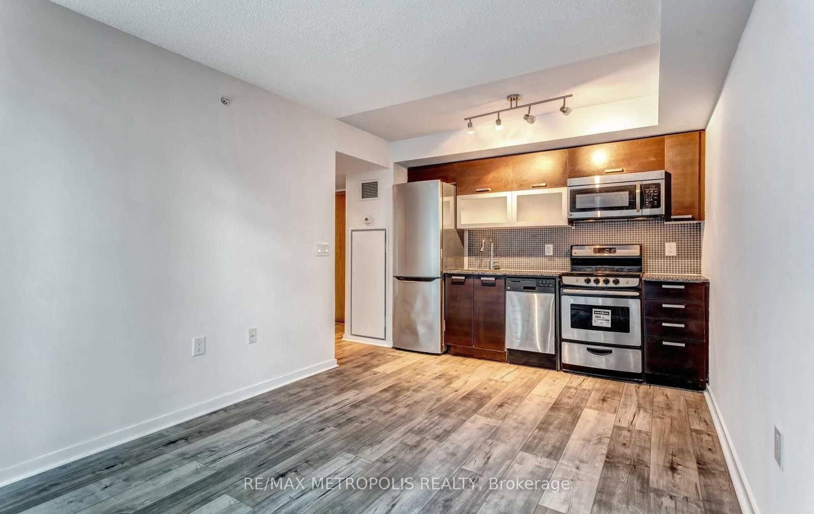 36 Lisgar Street, Unit 712E - Image 6