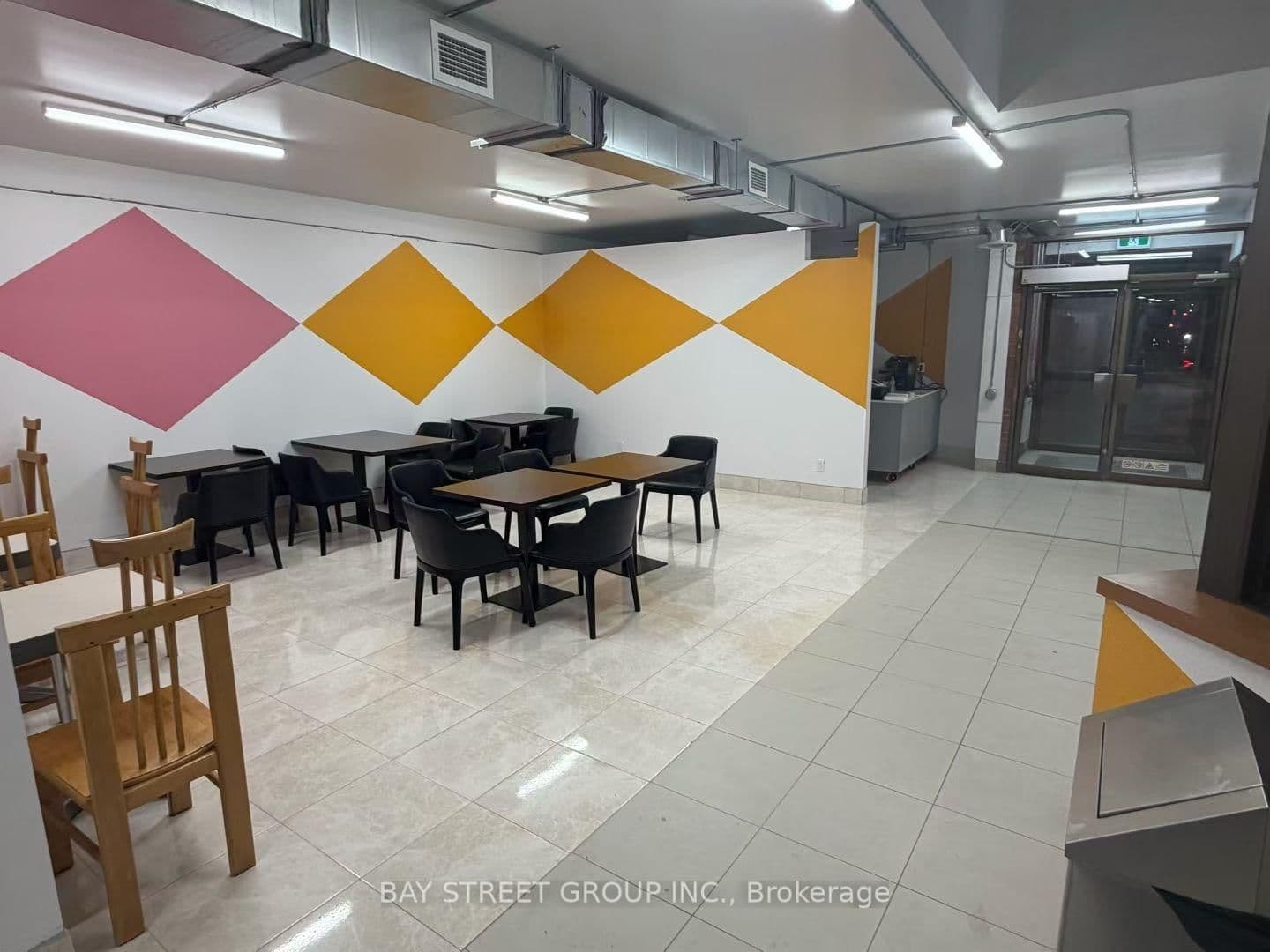 648 Spadina Avenue, Unit 1 or 5 - Image 3