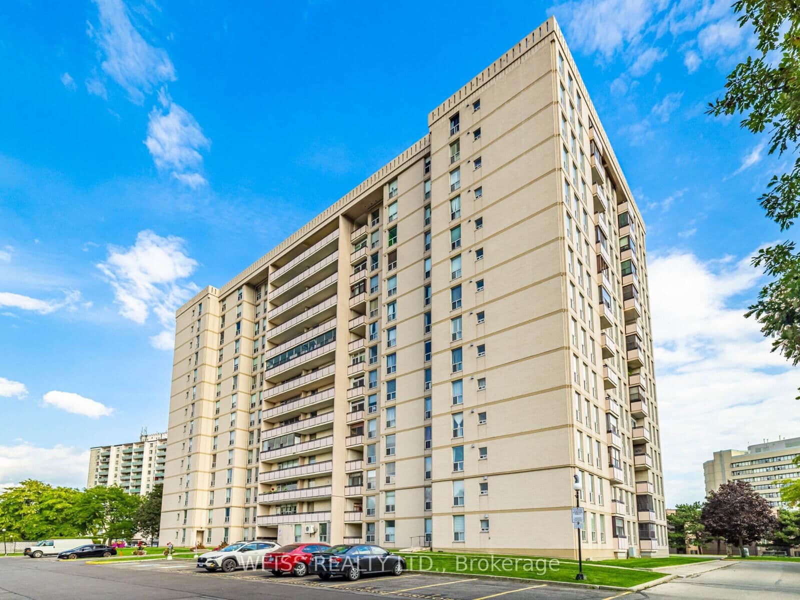 130 Neptune Drive, Unit 301 - Image 2