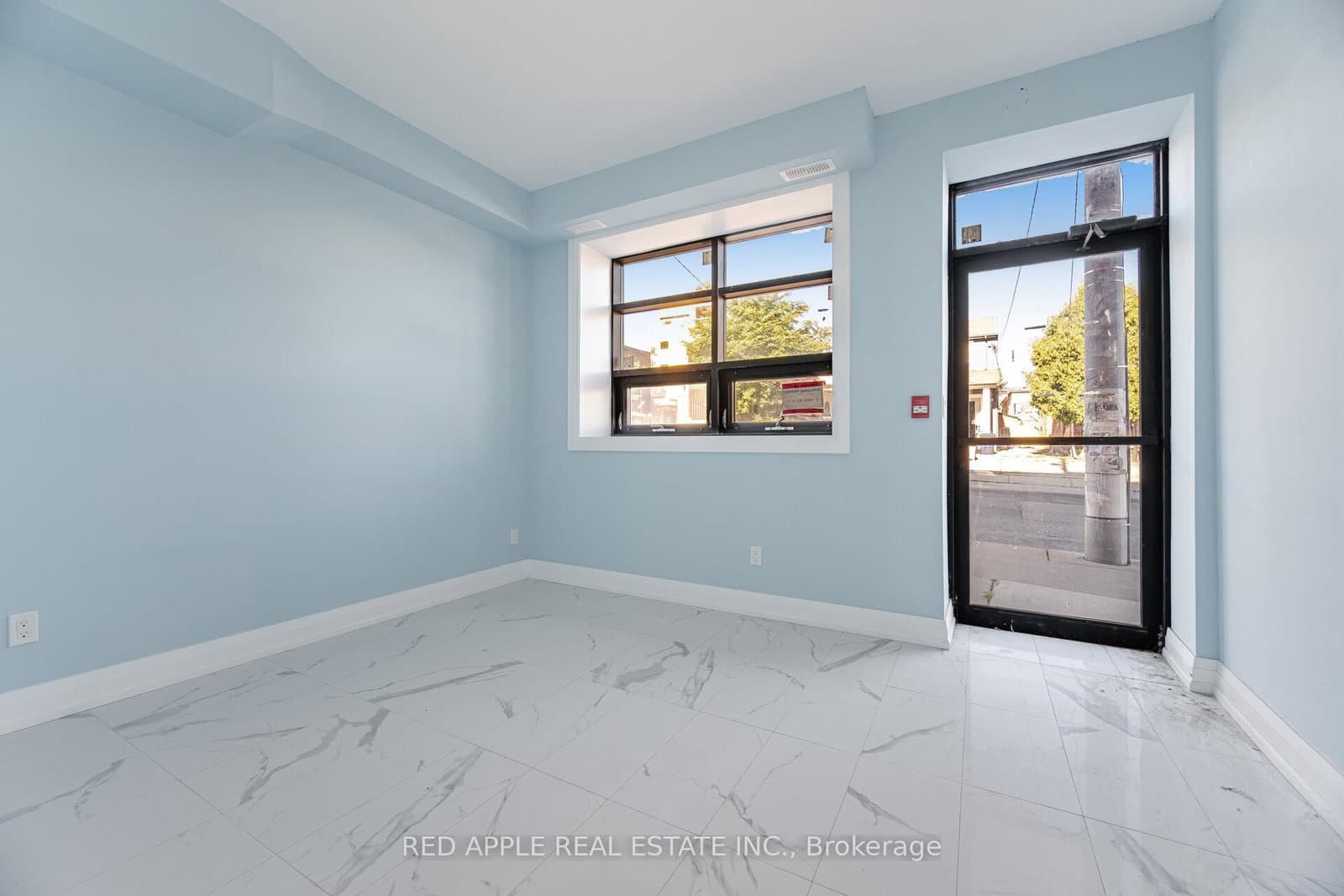 416 Oakwood Avenue - Image 4