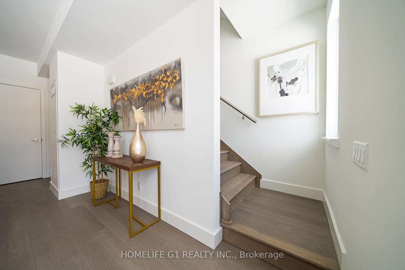 6 Greenbriar Road, Unit 116 - Image 2