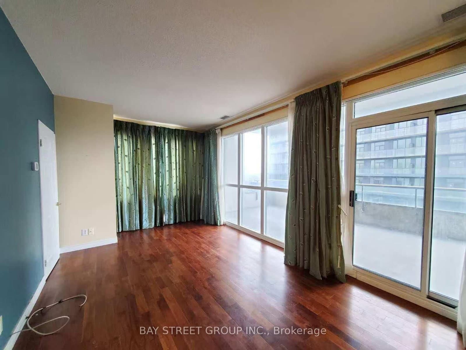 23 Hollywood Avenue, Unit Ph206 - Image 6