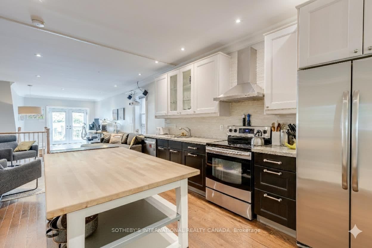 412 Wellesley Street E - Image 5