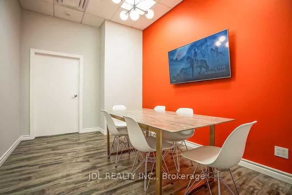 925 Bay Street, Unit R1A - Image 3