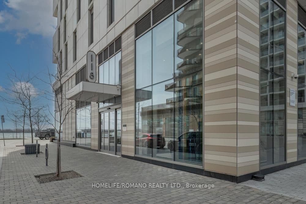 118 Merchants' Warf, Unit 513 - Image 2