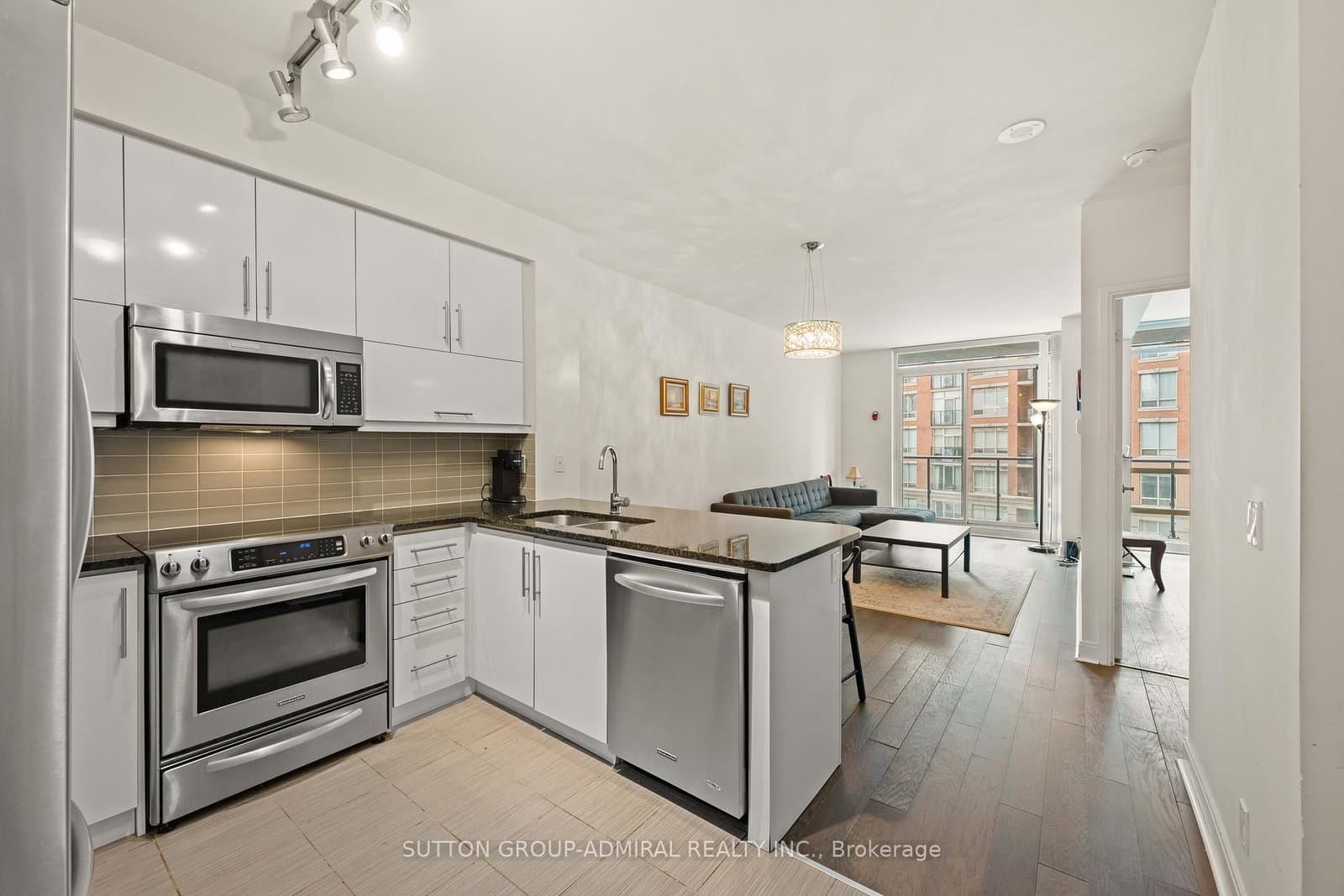 825 Church Street, Unit 516 - Image 2