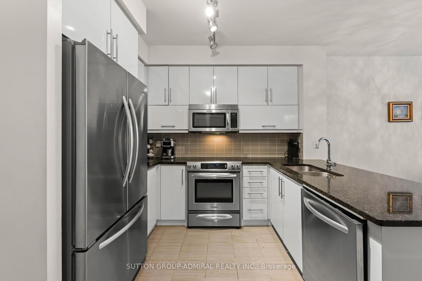 825 Church Street, Unit 516 - Image 5