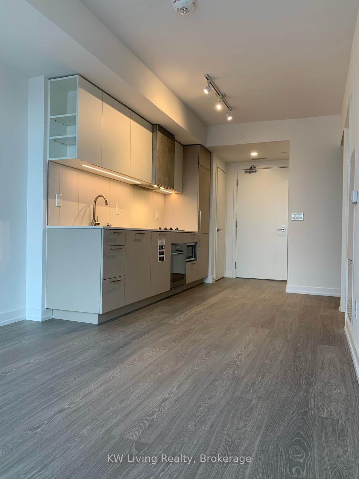 19 Western Battery Road, Unit 3120 - Image 6