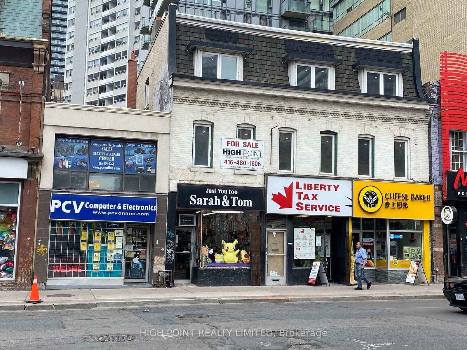 684-690 Yonge Street - Image 1