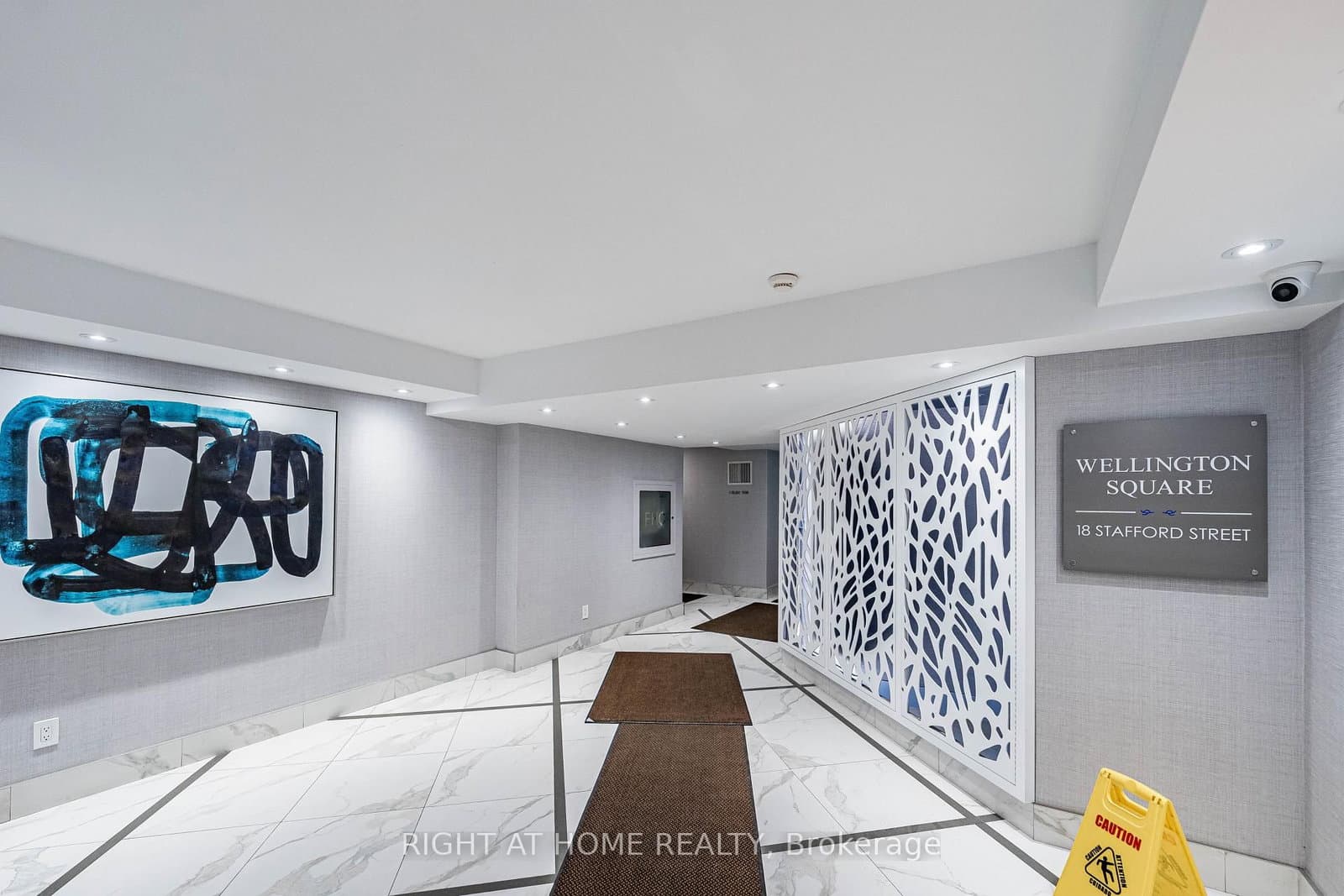 18 Stafford Street, Unit 602 - Image 5