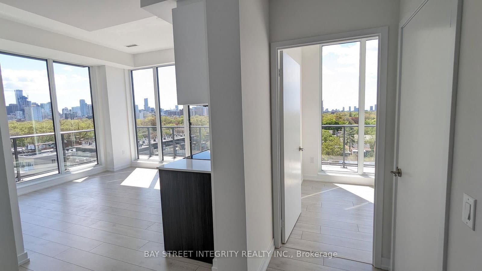 500 DUPONT Street, Unit 703 - Image 6
