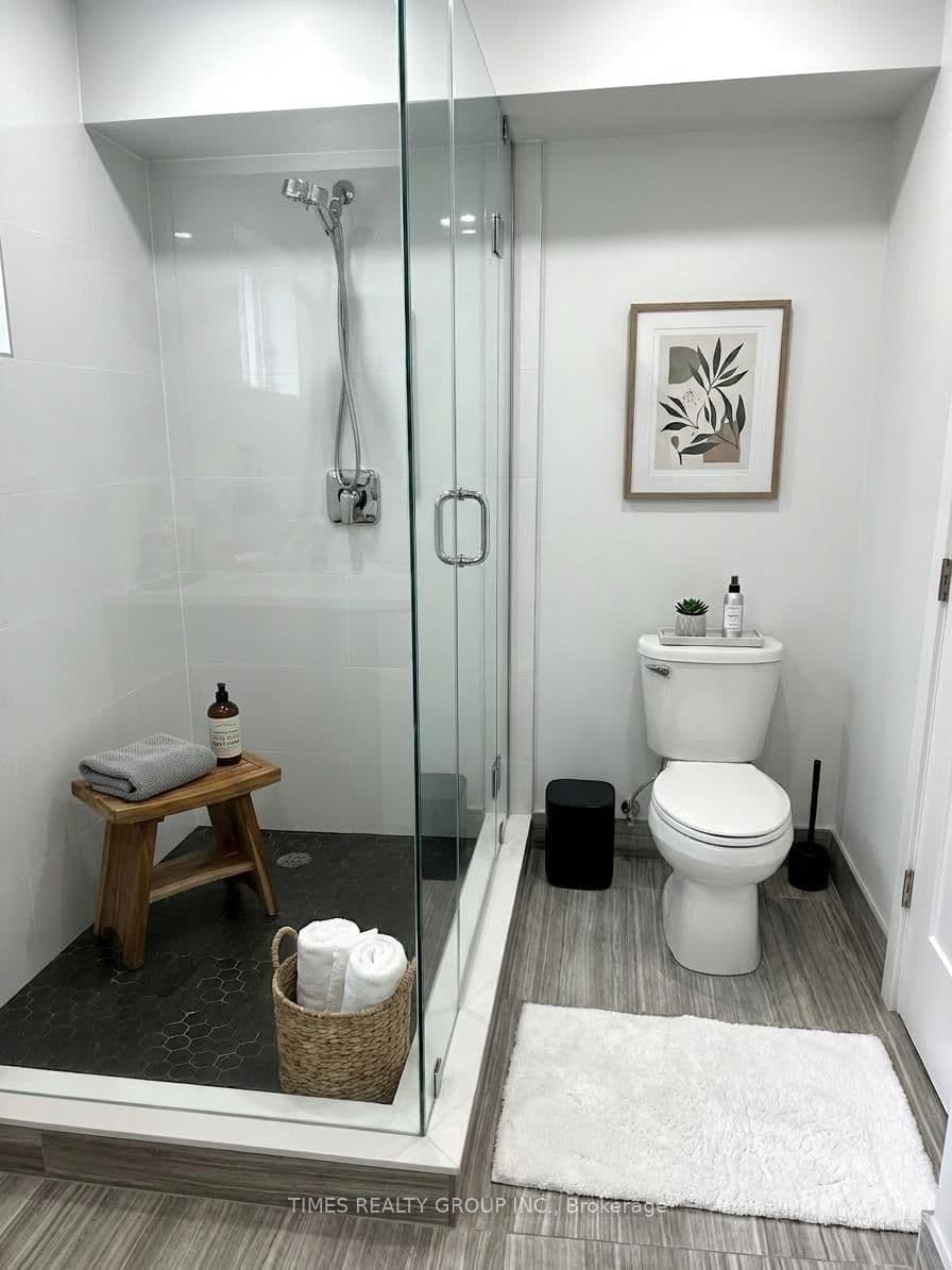 15 Walmer Road, Unit 103 - Image 5