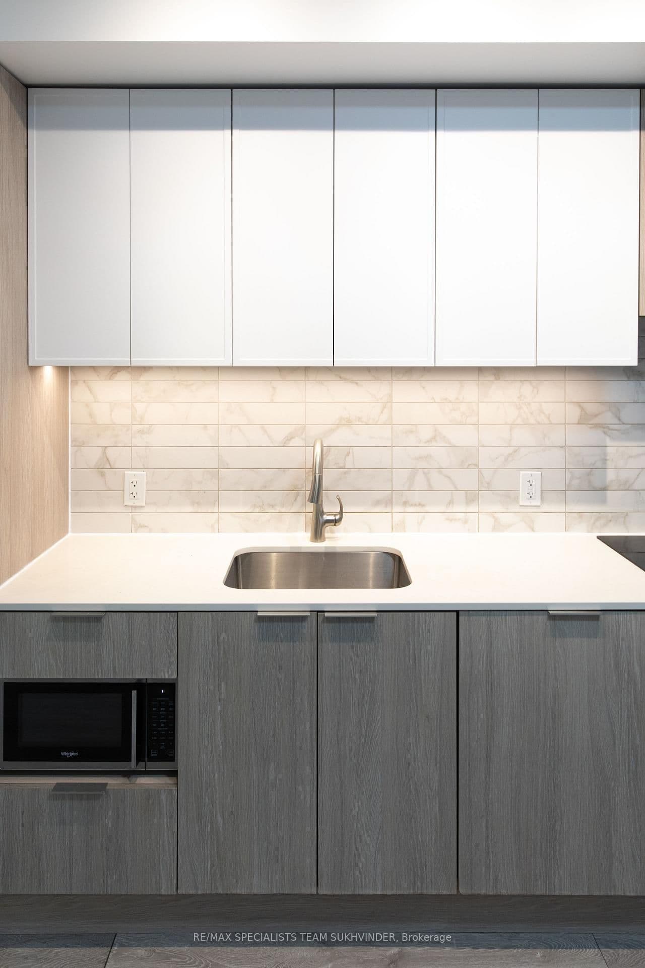 2020 Bathurst Street, Unit 637 - Image 4