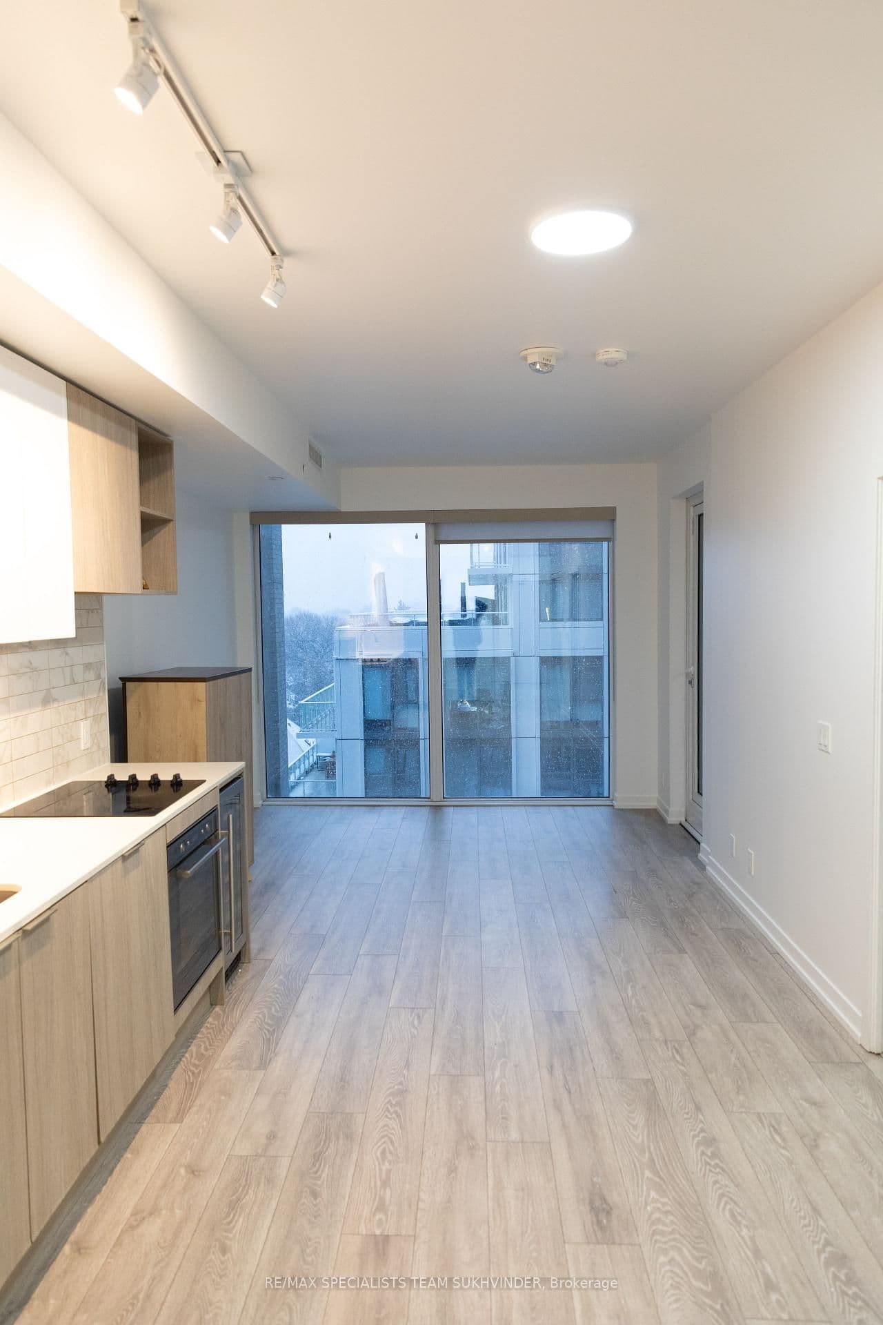 2020 Bathurst Street, Unit 637 - Image 6