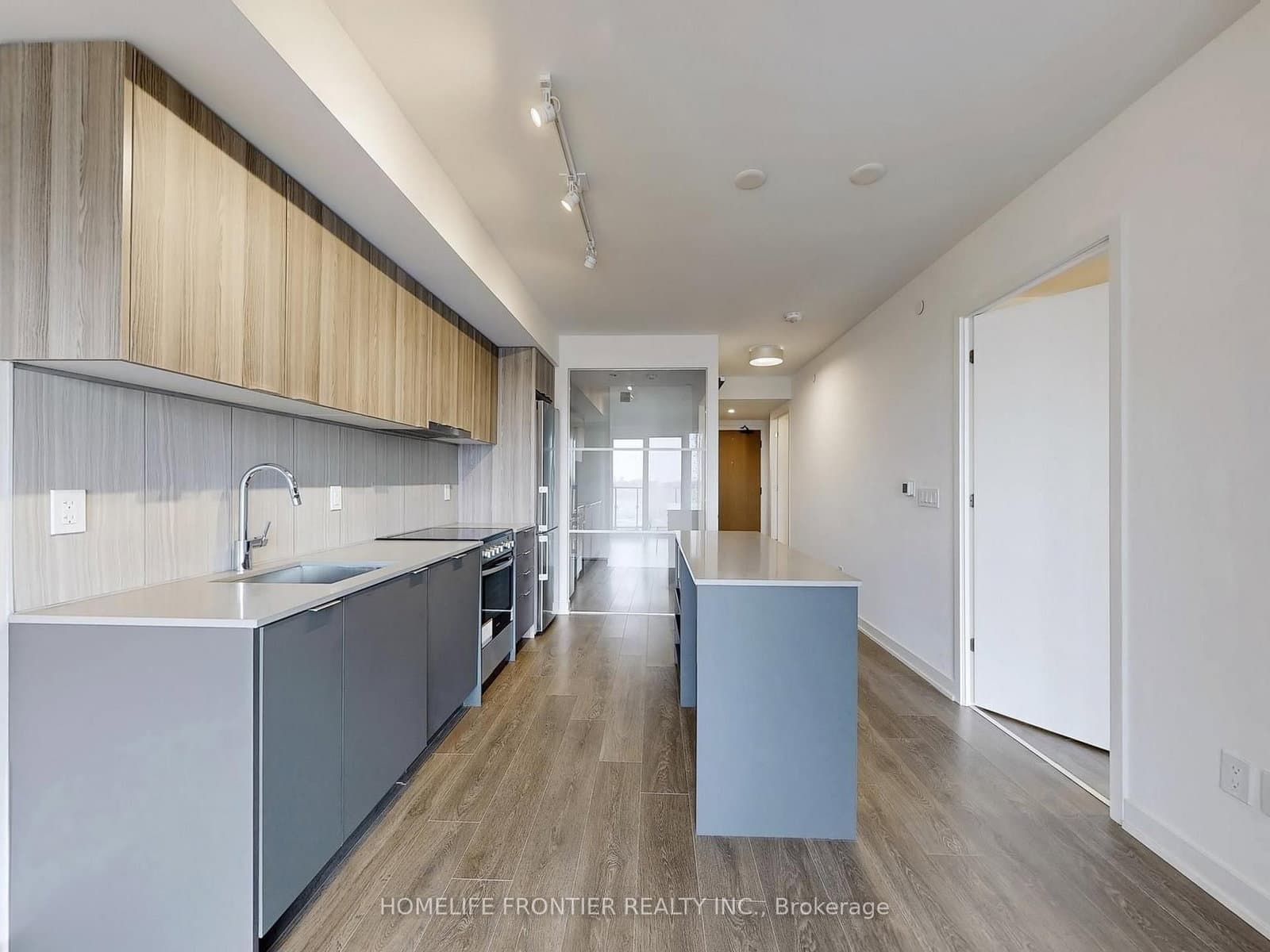 8 Tippet Road, Unit 709 - Image 5