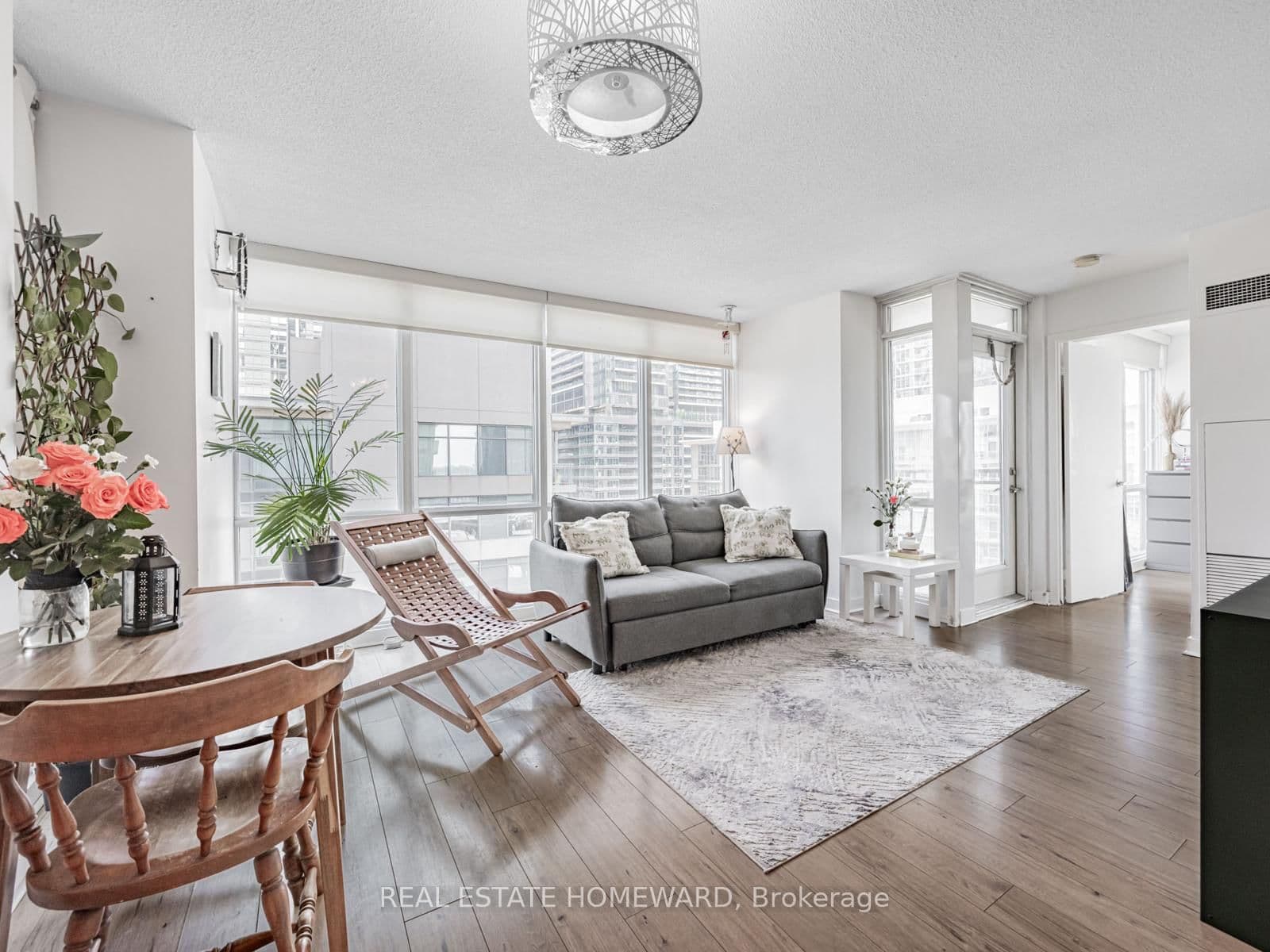 11 Brunel Court, Unit 906 - Image 4
