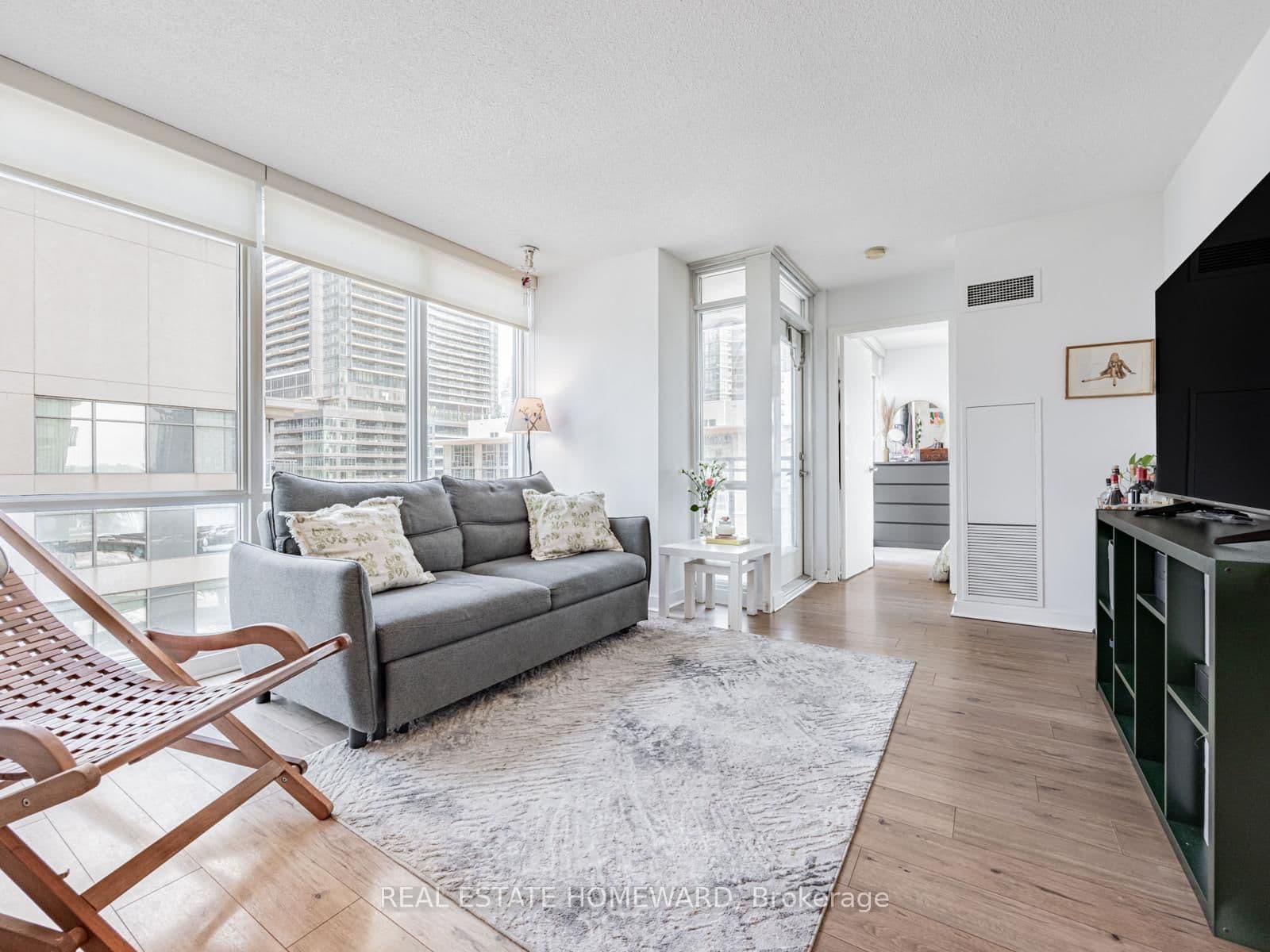 11 Brunel Court, Unit 906 - Image 5