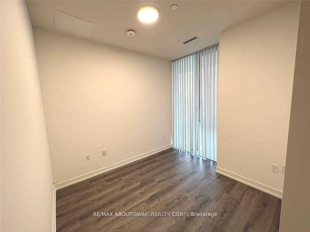138 Downes Street, Unit 1105 - Image 5