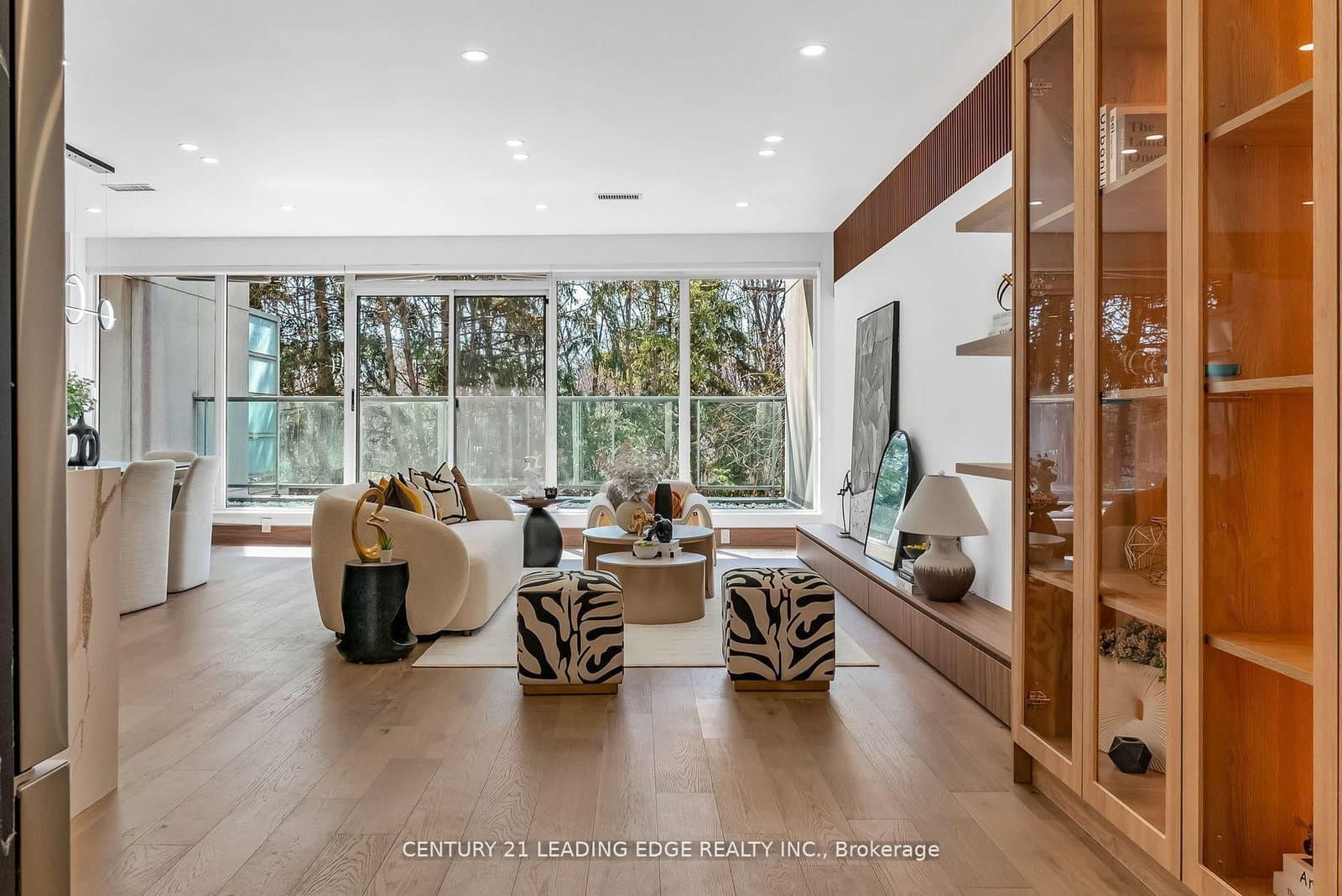 1 Watergarden Way, Unit 208 - Image 3