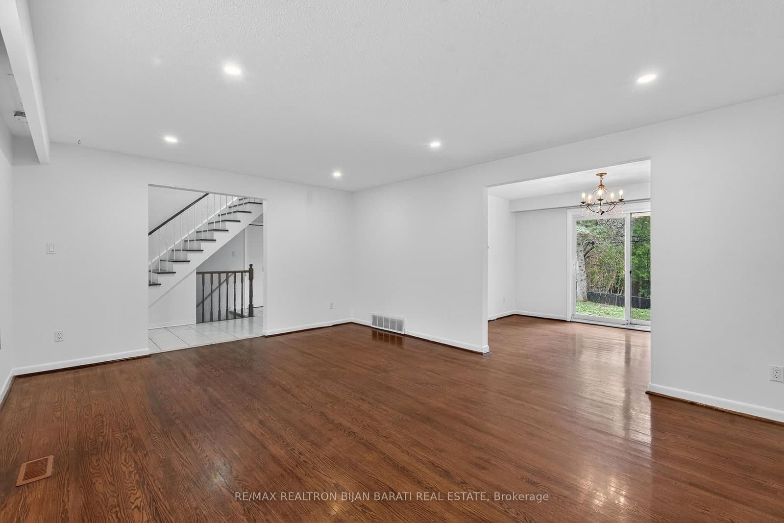 298 Newton Drive - Image 5