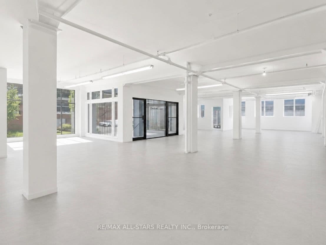 14 McCaul Street, Unit 103 - Image 5