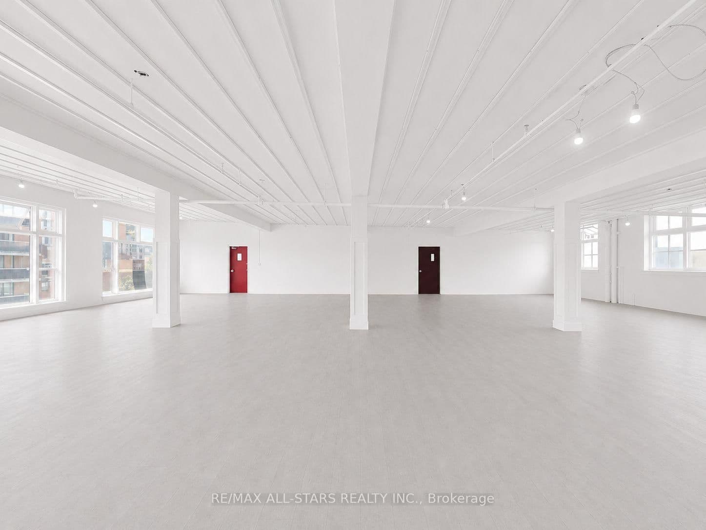 14 Mccaul Street, Unit 300 - Image 6