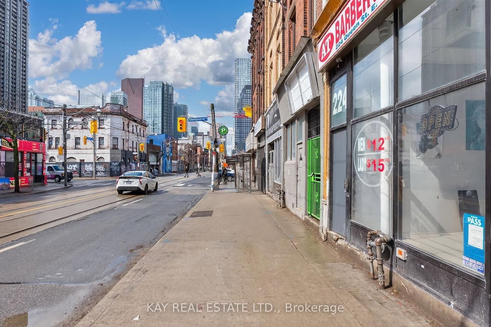 224 Queen Street E - Image 4