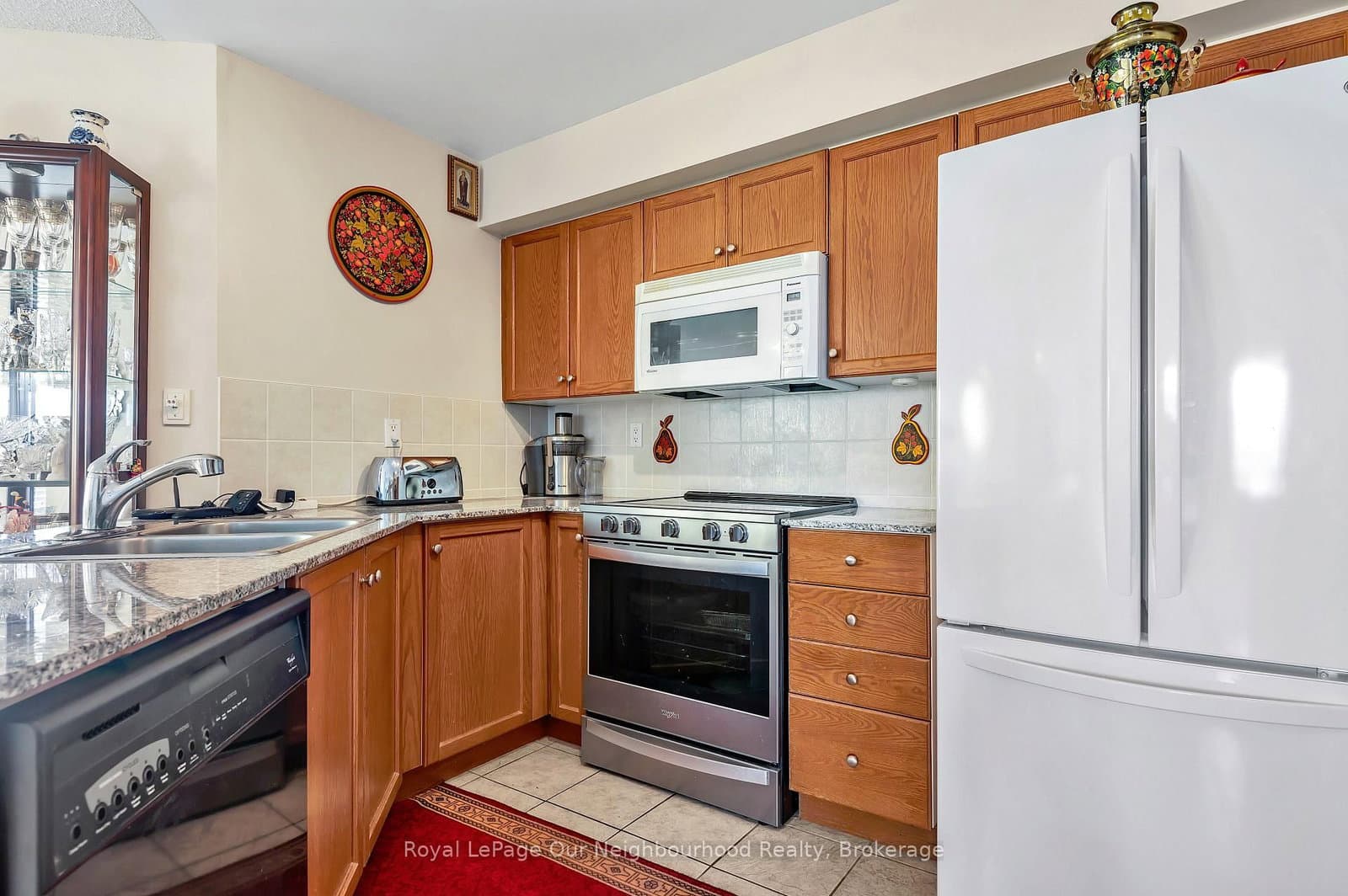 1720 Eglinton Avenue E, Unit 813 - Image 6