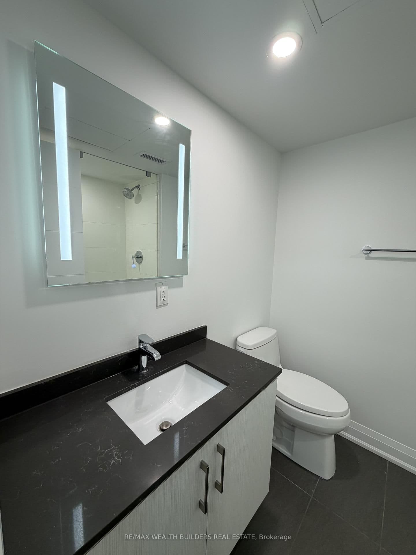 215 Jarvis Street, Unit 1 - Image 5