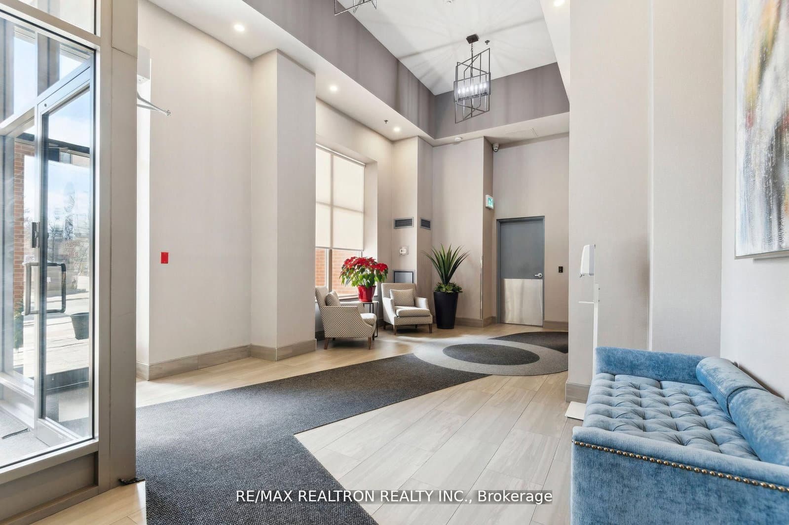 18 Merton Street, Unit 906 - Image 3