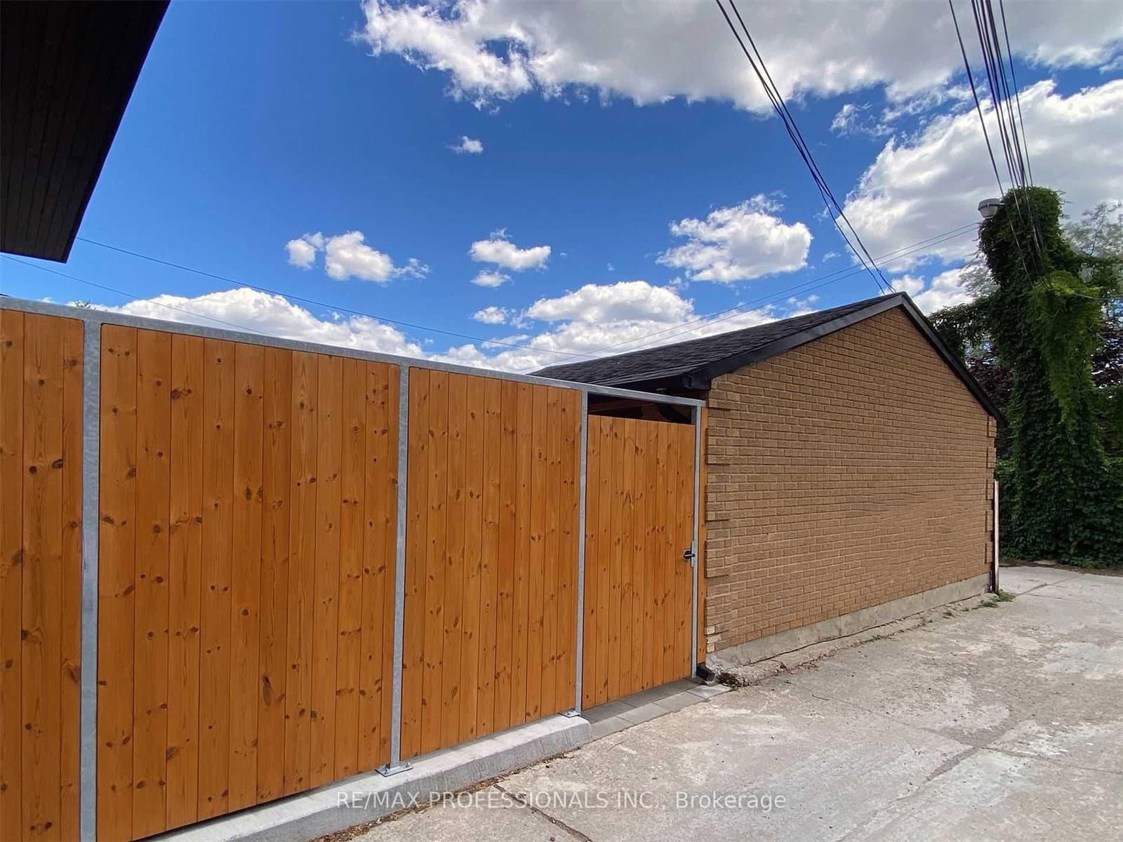 41 Rolyat Street - Image 3