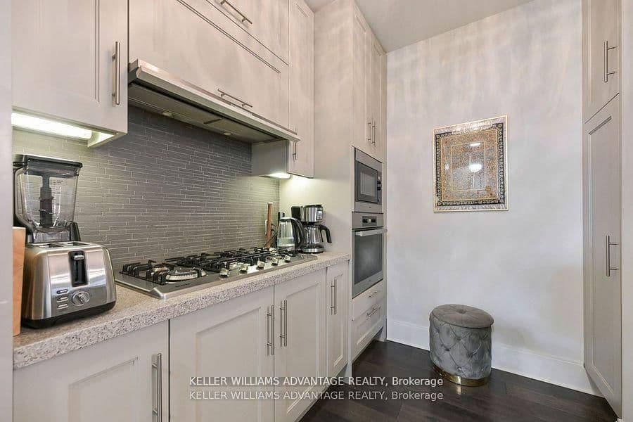 29 Queens Quay E, Unit 616 - Image 3