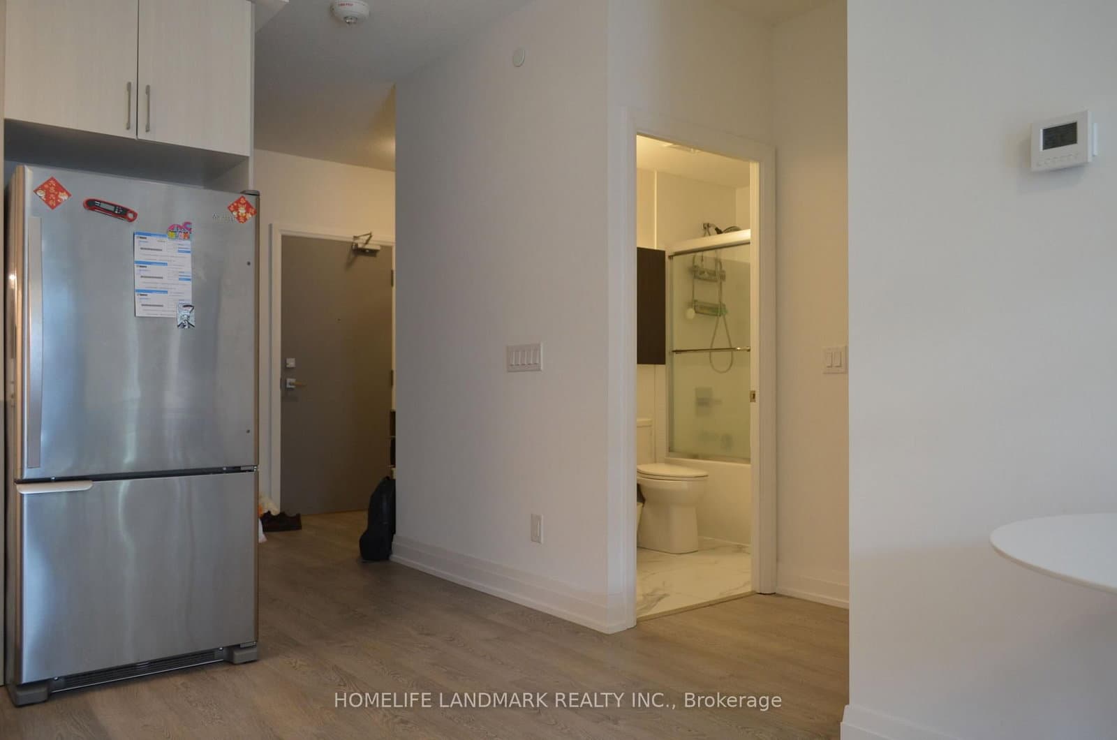 591 Sheppard Avenue E, Unit 808 - Image 3