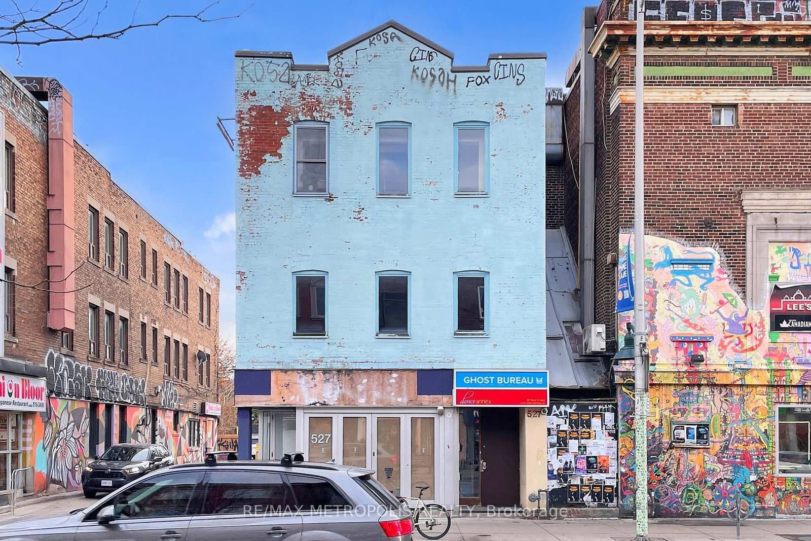 527 Bloor Street W, Unit 3 - Image 1