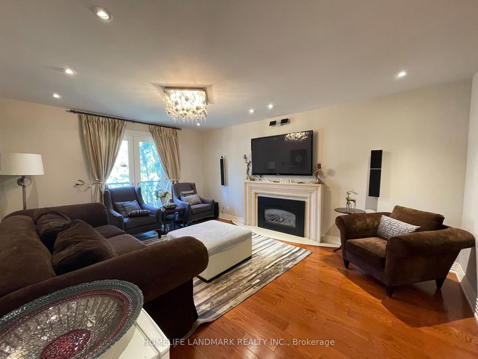 35 Gardiner Road E - Image 6