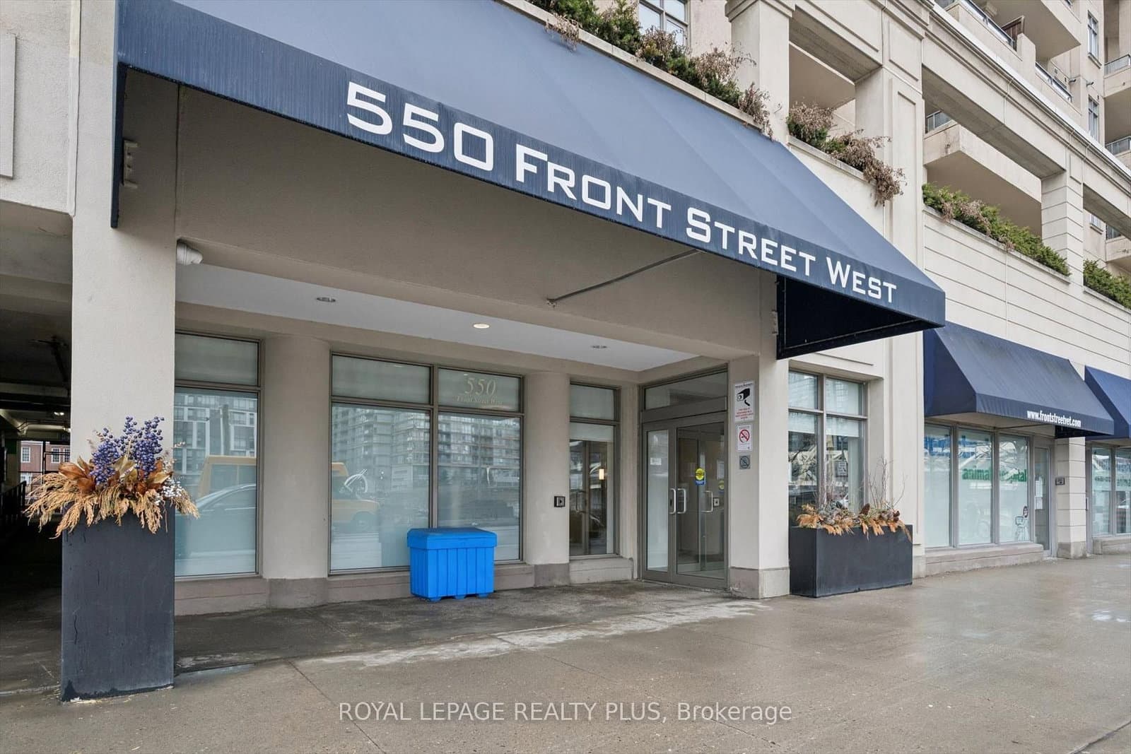 550 Front Street W, Unit 620 - Image 2