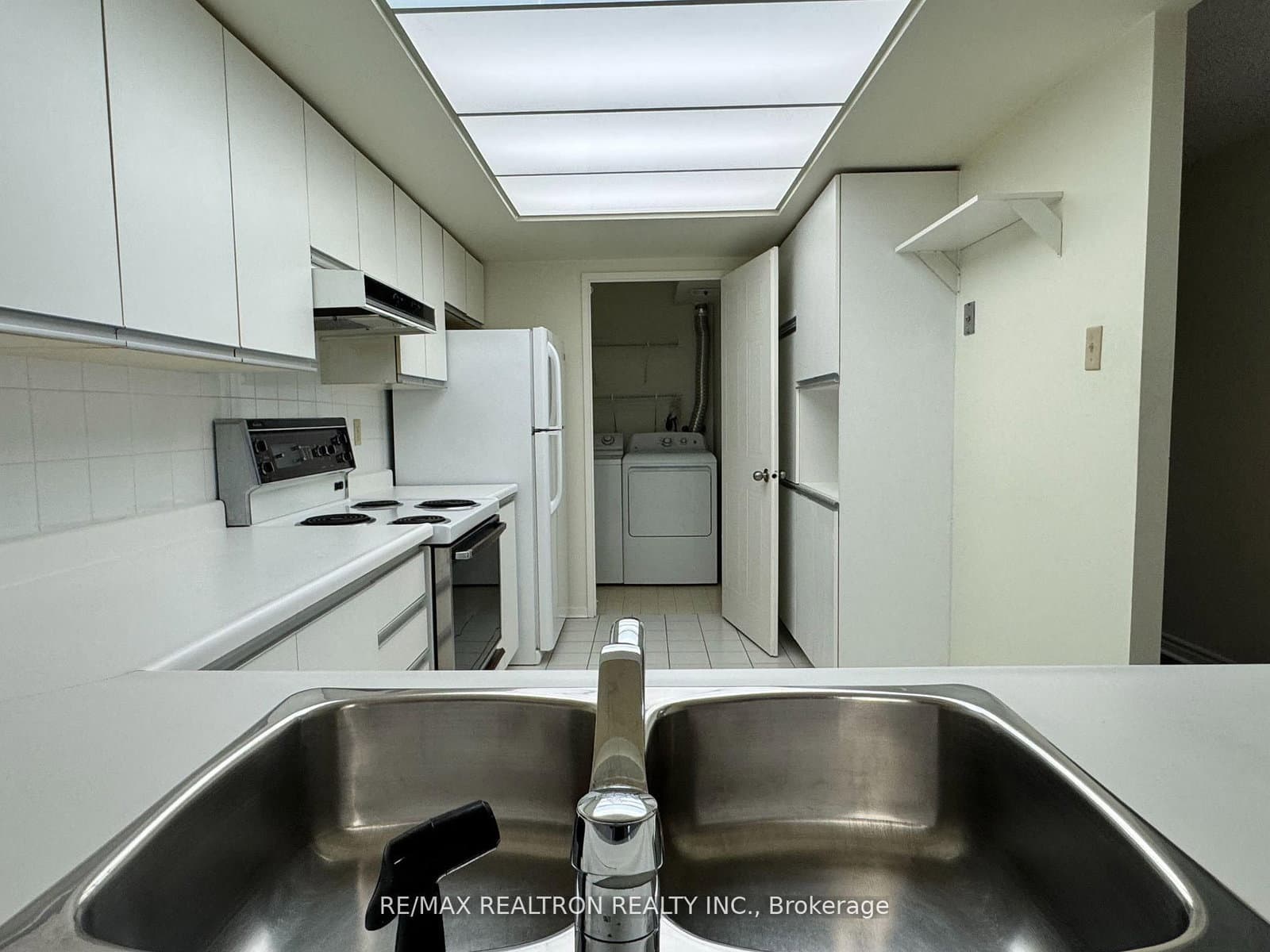 5 Kenneth Avenue, Unit 1706 - Image 5