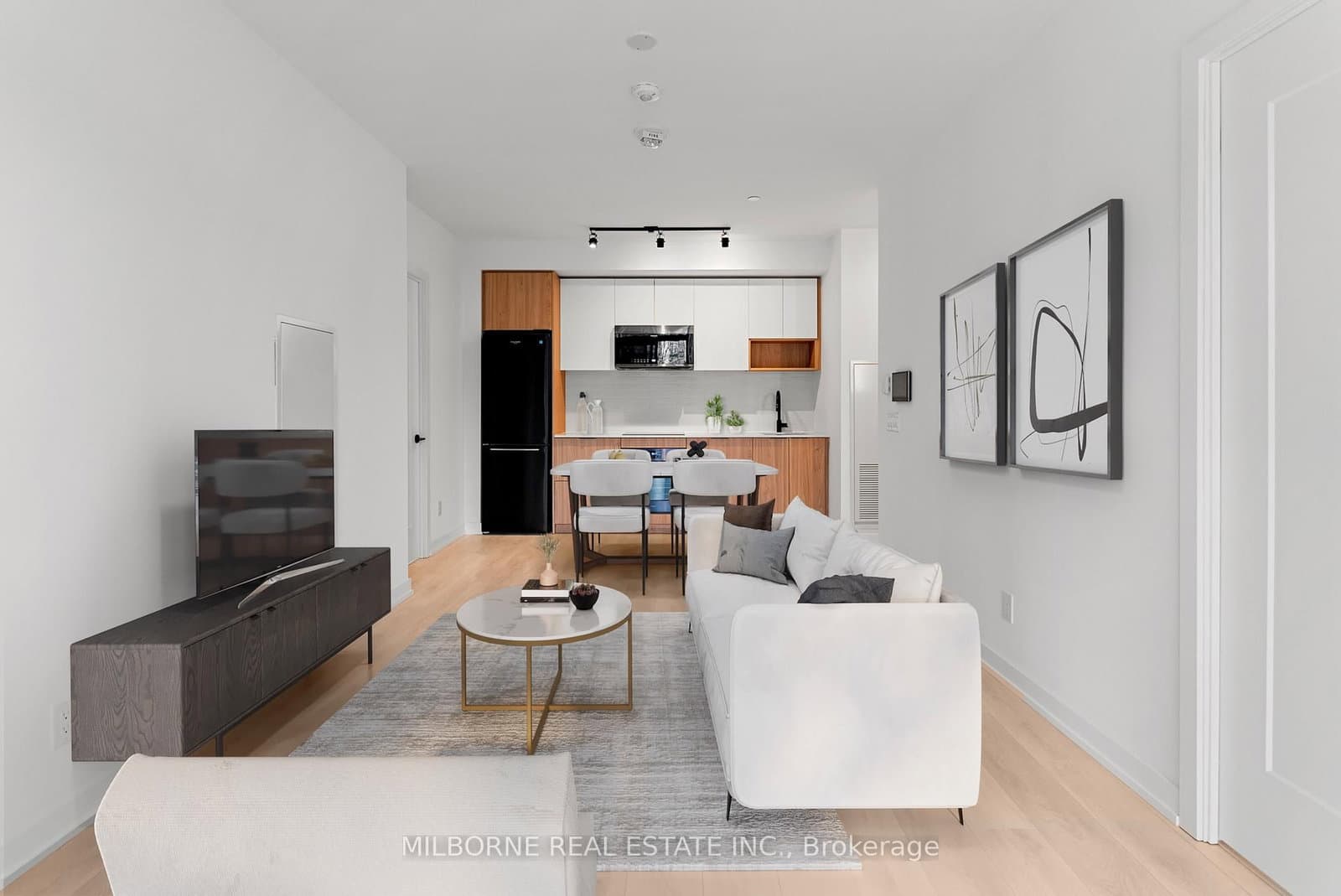 5 Defries Street, Unit 421 - Image 2