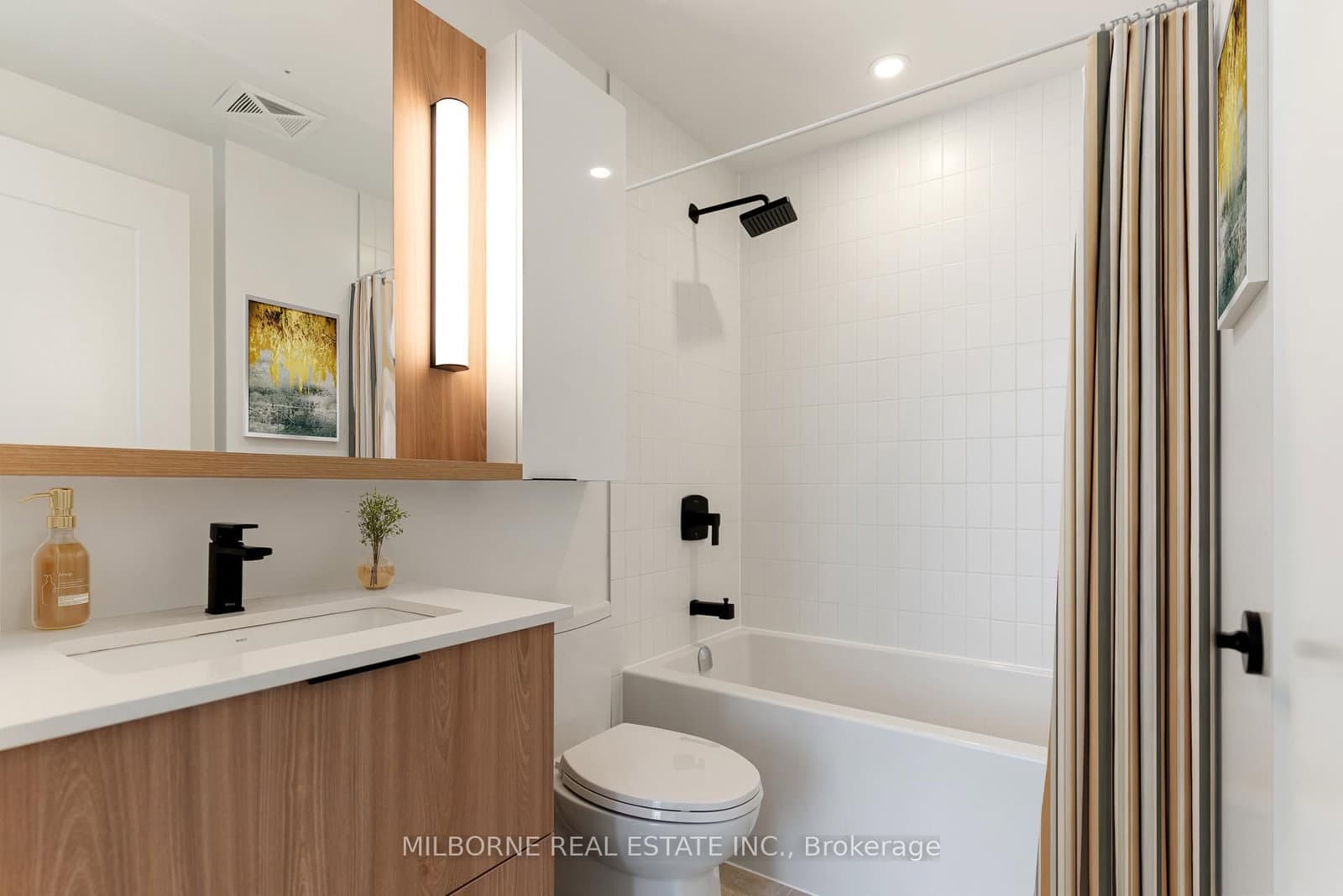 5 Defries Street, Unit 921 - Image 6