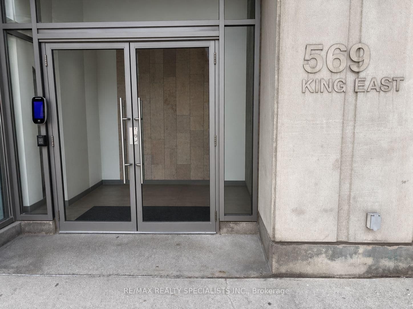 569 King Street E, Unit 301 - Image 1