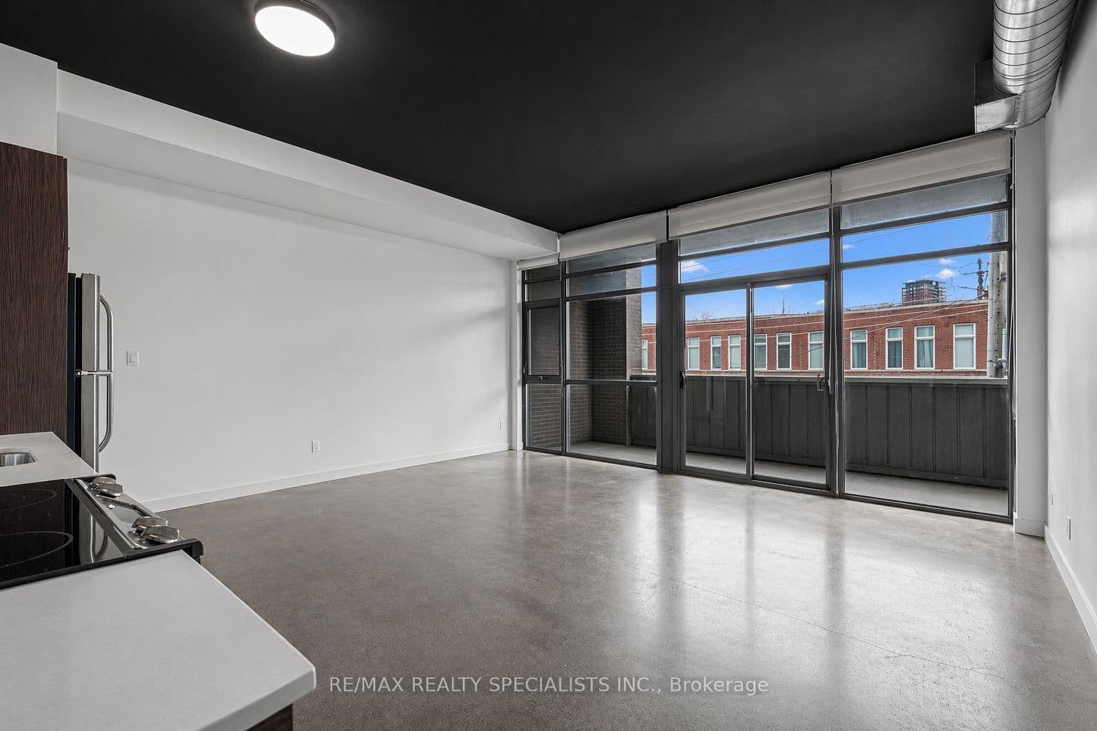 569 King Street E, Unit 301 - Image 2