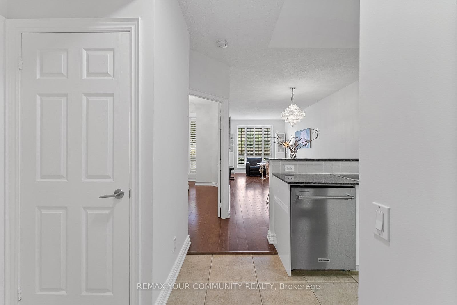 451 Rosewell Avenue S, Unit 105 - Image 2