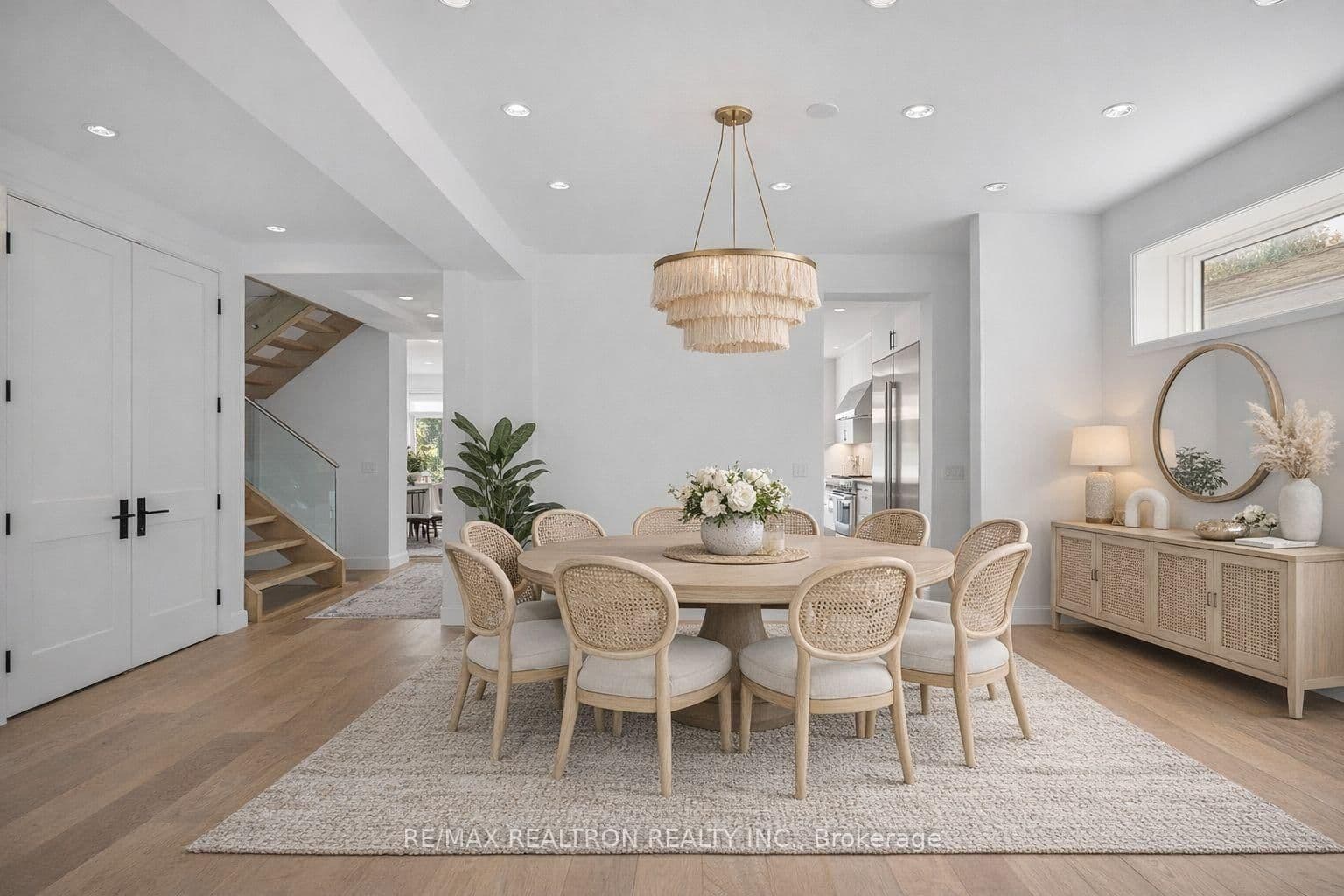 240 Maxwell Street - Image 3