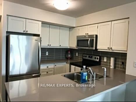 25 Lower Simcoe Street, Unit 728 - Image 3
