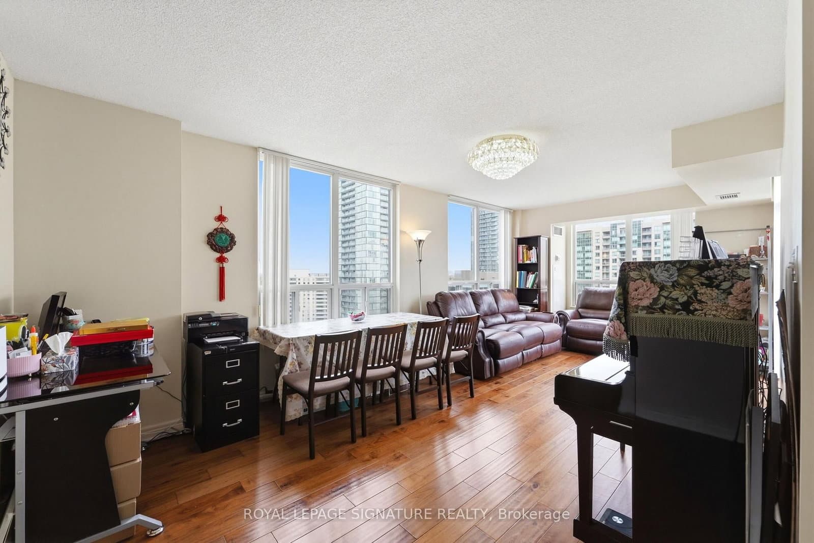 28 Empress Avenue, Unit 2302 - Image 3